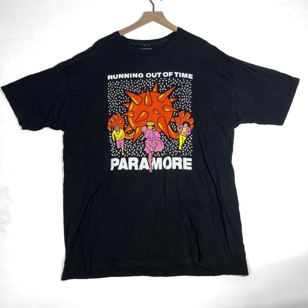 Paramore Men's Size XXL T-Shirt Black Band‎ Tee Running Out Of Time Graphic EUC